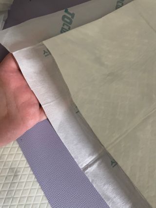 아베크 펫 와이드 프리미엄 대형 애견 강아지 배변 패드 30매 1팩 80g — 5점을 준 리뷰어가 2021년 7월 올린 사용 사진