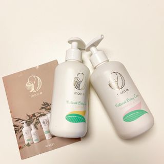 mom e 맘이 내추럴 베이비 케어 샴푸앤바스+로션 — 5점을 준 리뷰어가 2021년 1월 올린 사용 사진