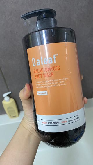 달리프 갈락토미세스 베러 퍼퓸 바디워시 러브피치 — 5점을 준 리뷰어가 2021년 3월 올린 사용 사진
