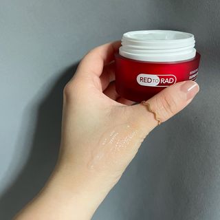 레드투래드 센서티브 슈퍼 크림 50ml — 5점을 준 리뷰어가 2021년 9월 올린 사용 사진