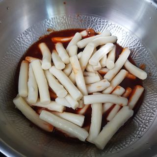 추억의 국민학교 떡볶이 국떡 뉴트로 5종 — 5점을 준 리뷰어가 2021년 11월 올린 사용 사진