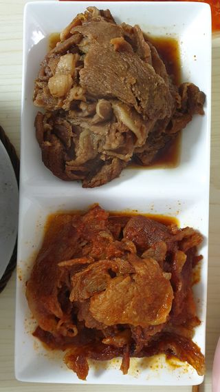 [앤더미트] 더 불맛 북성로 연탄불고기 반반 세트(간장맛 150g,매콤한 맛 150g) — 4점을 준 리뷰어가 2022년 4월 올린 사용 사진