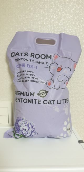 겟플렉스 켓플렉스 캣츠룸BS-1 고양이모래 4kg — 4점을 준 리뷰어가 2021년 1월 올린 사용 사진