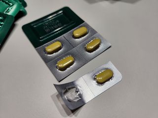 [경남제약헬스케어] 케어플러스 간건강엔 밀크씨슬 500mg 60정/2개월분/비타민B 5종+세레늄 — 5점을 준 리뷰어가 2024년 1월 올린 사용 사진