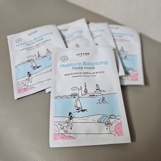 세뚜아(Cettua) [세뚜아] 모이스처 밸런싱 페이셜 마스크 Cettua Moisture Balancing Facial Mask 5매 — 3점을 준 리뷰어가 2024년 3월 올린 사용 사진
