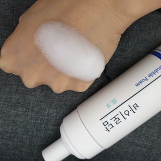 [바이로담] 저자극 약산성버블 폼 폼클렌징 150ml — 5점을 준 리뷰어가 2021년 3월 올린 사용 사진