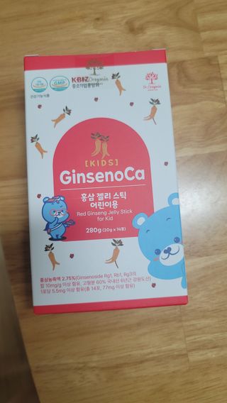 (주)닥터오레고닌 진세노카 키즈 홍삼젤리스틱 — 2점을 준 리뷰어가 2023년 8월 올린 사용 사진