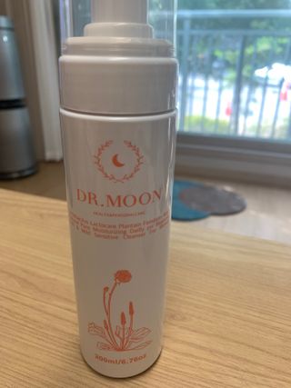 MF프리 [닥터문] 유산균 락토케어 질경초 여성청결제 200ml (폼타입) — 5점을 준 리뷰어가 2022년 6월 올린 사용 사진