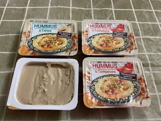 [유픽]간편하게 즐기는 고단백 상온보관 후무스 2종, 총 4개 토마토맛/타히니맛[올리브맛 제외] — 3점을 준 리뷰어가 2021년 3월 올린 사용 사진