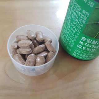 슬림플래닛 녹차카테킨 500mg 애프터밀 — 5점을 준 리뷰어가 2021년 2월 올린 사용 사진
