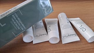 프랑스 뷰티메드 OFL 리밸런싱 케어 세럼 30ml (OFL 크림 5ml*5개 증정) — 5점을 준 리뷰어가 2022년 8월 올린 사용 사진