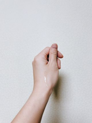 바이오오일 [바이오-오일] 스킨케어 오일 내추럴 60ml — 5점을 준 리뷰어가 2021년 10월 올린 사용 사진
