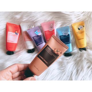 쿤달 BT21 시어버터 앤 마카다미아 퓨어 핸드크림 50ml 7구 기프트 세트 — 5점을 준 리뷰어가 2021년 3월 올린 사용 사진