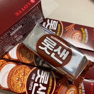 롯데제과 롯샌 카페크런치 — 5점을 준 리뷰어가 2021년 10월 올린 사용 사진
