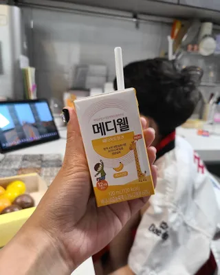 메디웰 페디아드링크 미니 바나나맛 — 5점을 준 리뷰어가 2022년 5월 올린 사용 사진