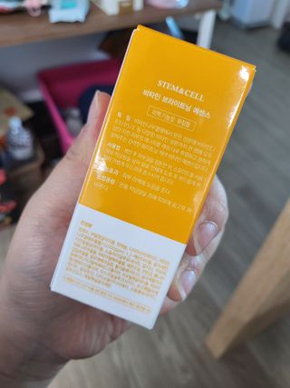 체르엠 스템앤셀 비타민 브라이트닝 에센스 30ml 1개 — 5점을 준 리뷰어가 2021년 10월 올린 사용 사진