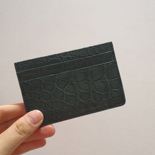 헤임달 Glossy 악어가죽 카드지갑 — 5점을 준 리뷰어가 2021년 5월 올린 사용 사진