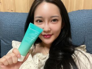 김정문알로에 큐어 큐어 맥시 알로에베라 겔 크림 — 5점을 준 리뷰어가 2021년 3월 올린 사용 사진