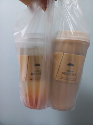 [레인드랍 커피 본점] 음료 2잔 + 디저트와플 or 샌드위치 — 5점을 준 리뷰어가 2021년 9월 올린 사용 사진