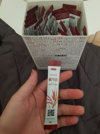 하루 1포로 콜레스테롤, 유산균, 고역가 소화효소까지 한번에 섭취! 다온바이오 홍자임 1개월분(30포) — 5점을 준 리뷰어가 2022년 12월 올린 사용 사진