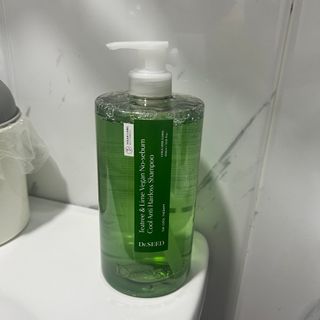 닥터시드 티트리 앤 라임 비건 지성케어 쿨 탈모 샴푸 (1000ml) — 5점을 준 리뷰어가 2024년 4월 올린 사용 사진