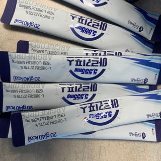 자연에온 아르긴포스 L-아르기닌 5555mg 스틱 15개입 1박스 — 5점을 준 리뷰어가 2021년 4월 올린 사용 사진