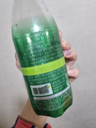 몽베스트 Montbest with Sparkling water Lime20병 — 5점을 준 리뷰어가 2022년 12월 올린 사용 사진