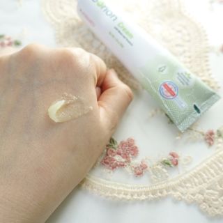건선/아토/습진/민감성 피부 천연보습진정크림 소리온 크림 & 센시티브 크림 50g — 5점을 준 리뷰어가 2022년 3월 올린 사용 사진