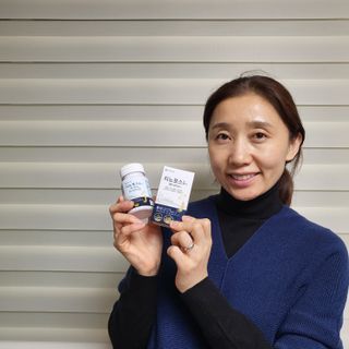 프리마인 홍삼의 강력한 에너지, 이제는 흡수율을 높인 최첨단 캡슐로 간편하게 초고속 충전하세요. — 5점을 준 리뷰어가 2022년 12월 올린 사용 사진