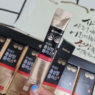 서울약사신협_투데이홍삼정플러스스틱_10g x 60포 — 5점을 준 리뷰어가 2021년 7월 올린 사용 사진
