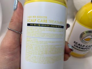 썸헤어 / SUMHAIR 썸헤어 스칼프 케어 샴푸+트리트먼트 트로피컬망고티 — 5점을 준 리뷰어가 2021년 6월 올린 사용 사진