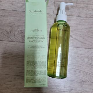스킨큐어 산다화 순한 클렌징 동백 오일 200ml — 5점을 준 리뷰어가 2023년 3월 올린 사용 사진