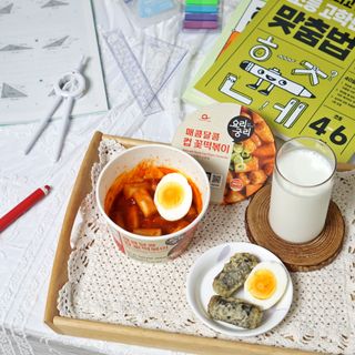 프리 [요리궁리] 매콤달콤 꽃떡볶이 6개입 세트 — 5점을 준 리뷰어가 2024년 10월 올린 사용 사진