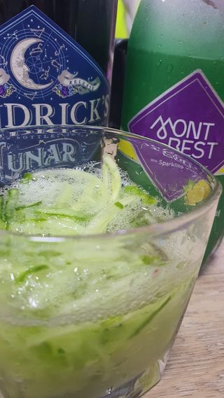 몽베스트 Montbest with Sparkling water Lemon OR Lime 20병(랜덤) — 5점을 준 리뷰어가 2022년 7월 올린 사용 사진