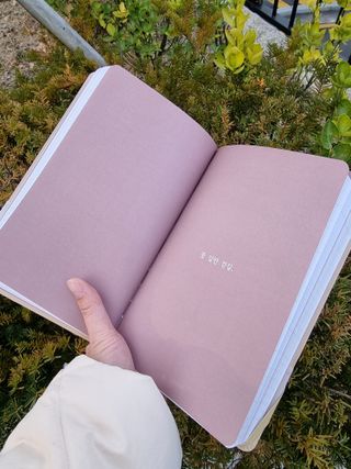 리훈 2023년 하고싶은말다이어리 (세로/정사각 중 택 1, 베이지/블루 중 택 1) — 5점을 준 리뷰어가 2023년 2월 올린 사용 사진