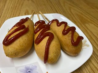 오마뎅 한우핫도그 — 5점을 준 리뷰어가 2021년 5월 올린 사용 사진