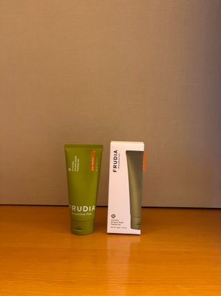 [후르디아] 아보카도 비건 약산성 효소필링젤 — 4점을 준 리뷰어가 2024년 1월 올린 사용 사진
