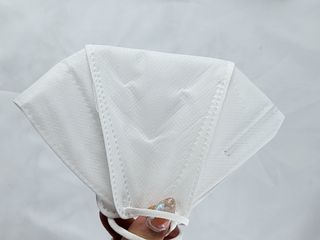 케이파이 항균 마스크 [케이파이] 항균 마스크 60매입 (개별 포장) 숨쉬기 편하여, 야외에서 운동할 때 사용이 편합니다. — 5점을 준 리뷰어가 2022년 8월 올린 사용 사진