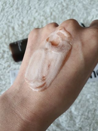 헤어플러스 콴디 플러피 클라우드 버블 팩 클렌저 — 4점을 준 리뷰어가 2021년 4월 올린 사용 사진