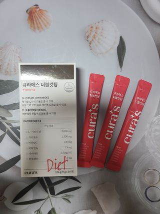 [큐라에스] 최신 다이어트 원료! 6중 기능성 더블컷팅 126g(2주일 분) — 5점을 준 리뷰어가 2023년 12월 올린 사용 사진