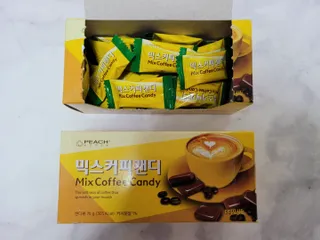 (주) 피치코리아 믹스커피캔디76g x2개입 — 5점을 준 리뷰어가 2022년 11월 올린 사용 사진
