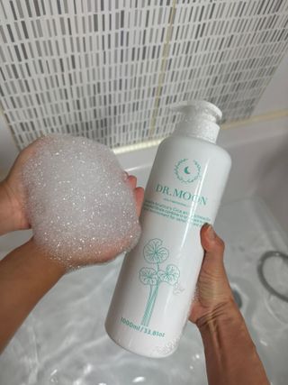 [닥터문] 센텔라 시카케어 화이트머스크 바디워시 1000ml — 5점을 준 리뷰어가 2024년 8월 올린 사용 사진