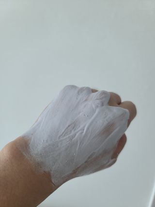 벨먼 내추럴 스파 머드레티놀 바디워시(그린로즈, 미드나잇 피오니) — 5점을 준 리뷰어가 2022년 5월 올린 사용 사진