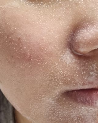 스킨큐어 산다화 순한 클렌징 동백 오일 200ml — 5점을 준 리뷰어가 2023년 3월 올린 사용 사진