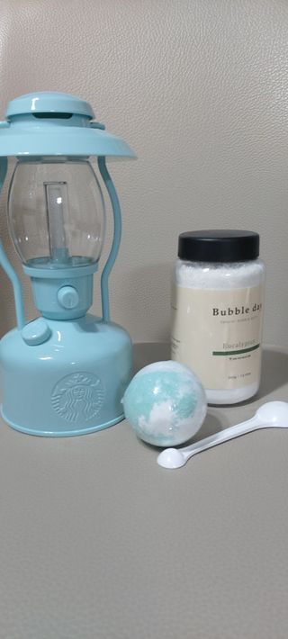 버블데이 아로마/과일 거품 입욕제 — 5점을 준 리뷰어가 2021년 7월 올린 사용 사진