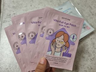 세뚜아(Cettua) [세뚜아] 비타풀 아이 패치 Cettua Vita-Full Eye Patch — 5점을 준 리뷰어가 2023년 8월 올린 사용 사진