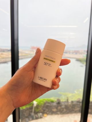 아이레시피 모이스트터치 스포츠 선밀크 50ml (SPF50+ PA+++) — 5점을 준 리뷰어가 2023년 4월 올린 사용 사진