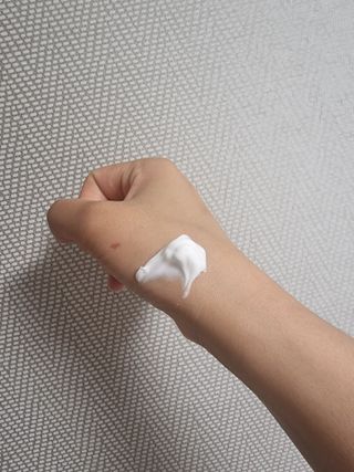 Dr.느루벗 느루벗 링클 솔루션 콘센트레이트 스네일 탄력 달팽이 크림 80g — 5점을 준 리뷰어가 2021년 5월 올린 사용 사진