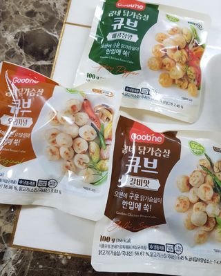 굽네몰 굽네 닭가슴살 큐브 3종 9팩 — 5점을 준 리뷰어가 2021년 11월 올린 사용 사진
