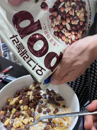오!그래놀라팝 현미아몬드 — 5점을 준 리뷰어가 2022년 4월 올린 사용 사진